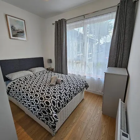 Apartament Charming 2 Bedroom Hideaway In Town Sligo
